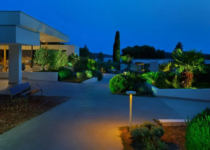 Pharos Hvar Bayhill Ξενοδοχείο 4*