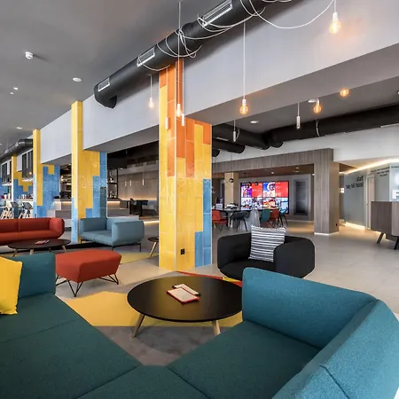 Ξενοδοχείο Pharos Hvar Bayhill 4*