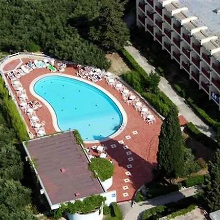 Pharos Hvar Bayhill Hotel 4*