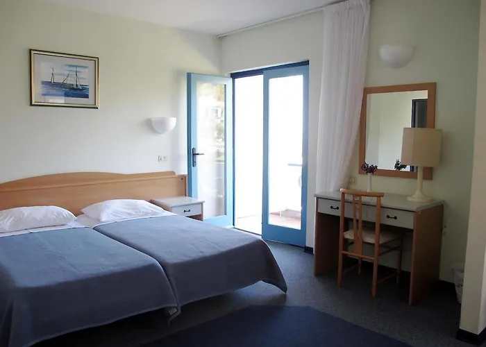 Pharos Hvar Bayhill
