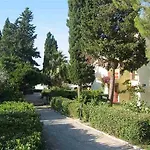 فندق Pharos Hvar Bayhill 4*