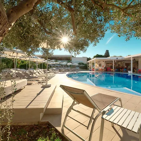Szálloda Pharos Hvar Bayhill