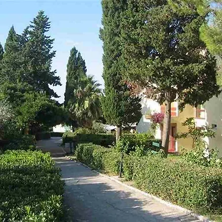 Hotell Pharos Hvar 4*