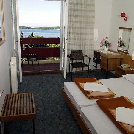 Pharos Hvar Bayhill Szálloda 4*